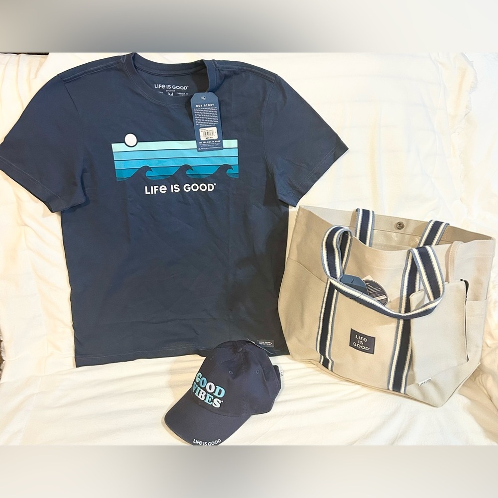 NEW..LIFE IS GOOD brand 4 PIECE SET. Shirt, BUNDLE Hat, Tote and small bag! - Picture 2 of 15